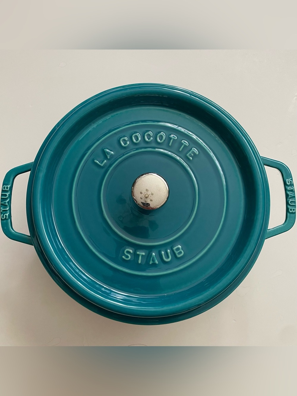 RARE DISCONTINUED EUC TEAL STAUB 5 QUART ROUND COCOTTE 26 WITH BOX